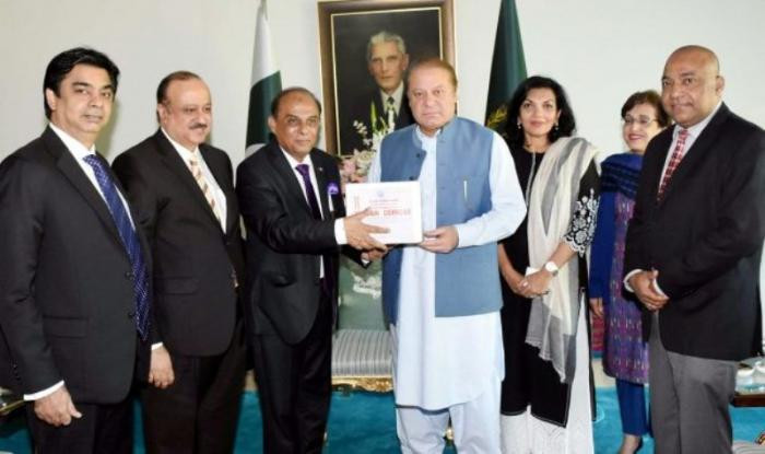 Ο αποπεμφθείς πρωθυπουργός του Πακιστάν έχρισε διάδοχο…τον αδερφό του